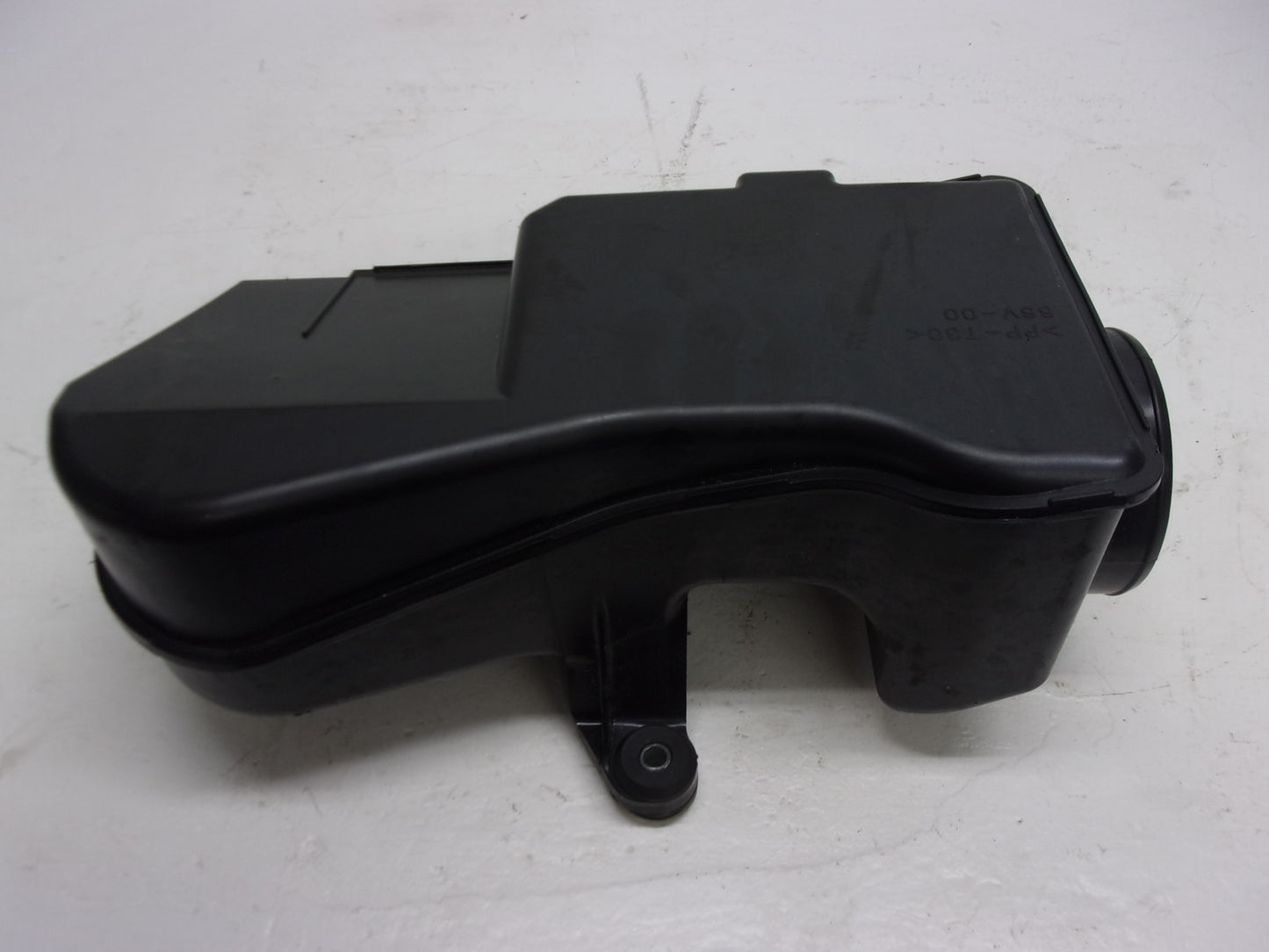 Yamaha WaveRunner 1999-2005 XL XLT XA OEM Air Intake Part# 66V-14440-00-00