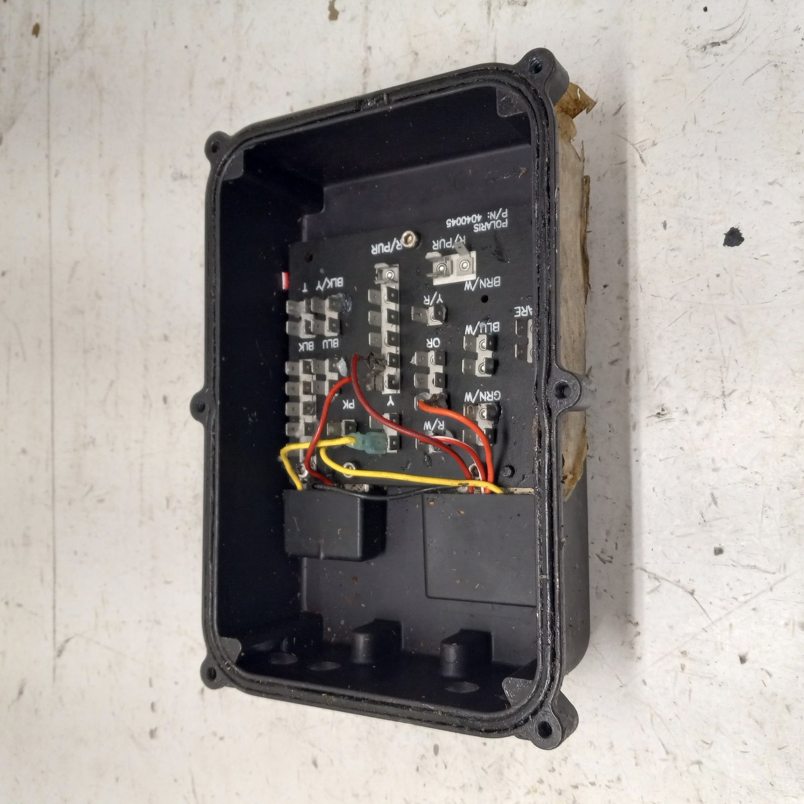 Polaris Watercraft 1994-1995 SL SLT 650/750 OEM E Box + Terminal Board # 4040045