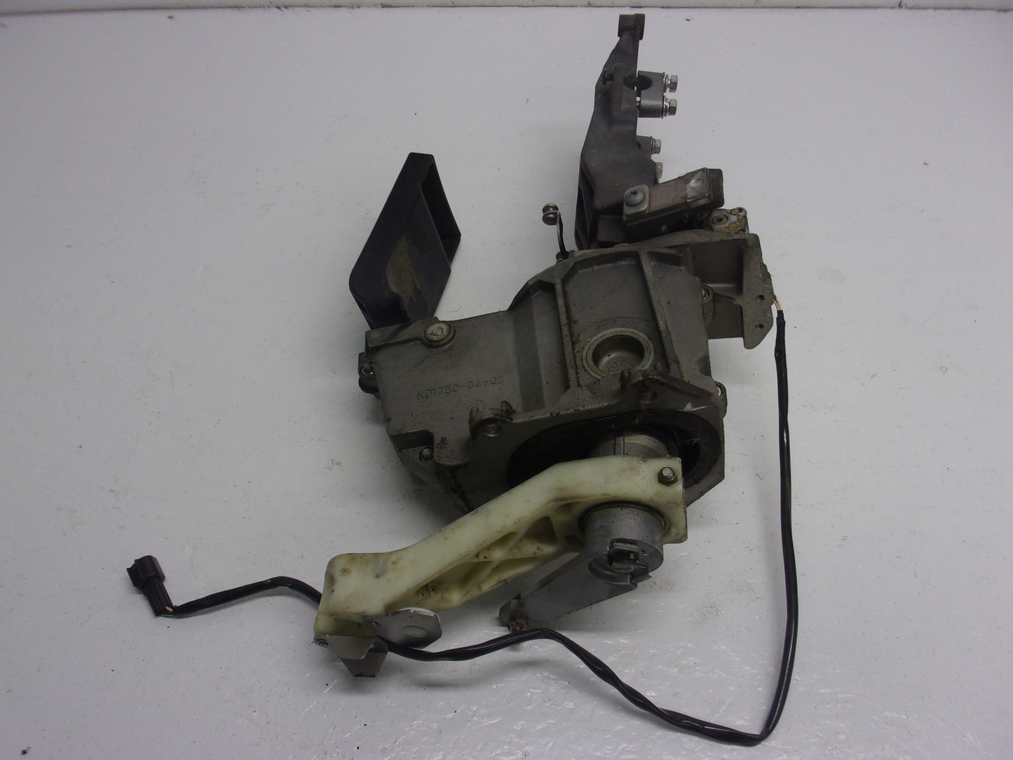 Yamaha WaveRunner 2012-2014 FX FXSHO 1.8 L OEM Steering Master # F2S-61400-00-00