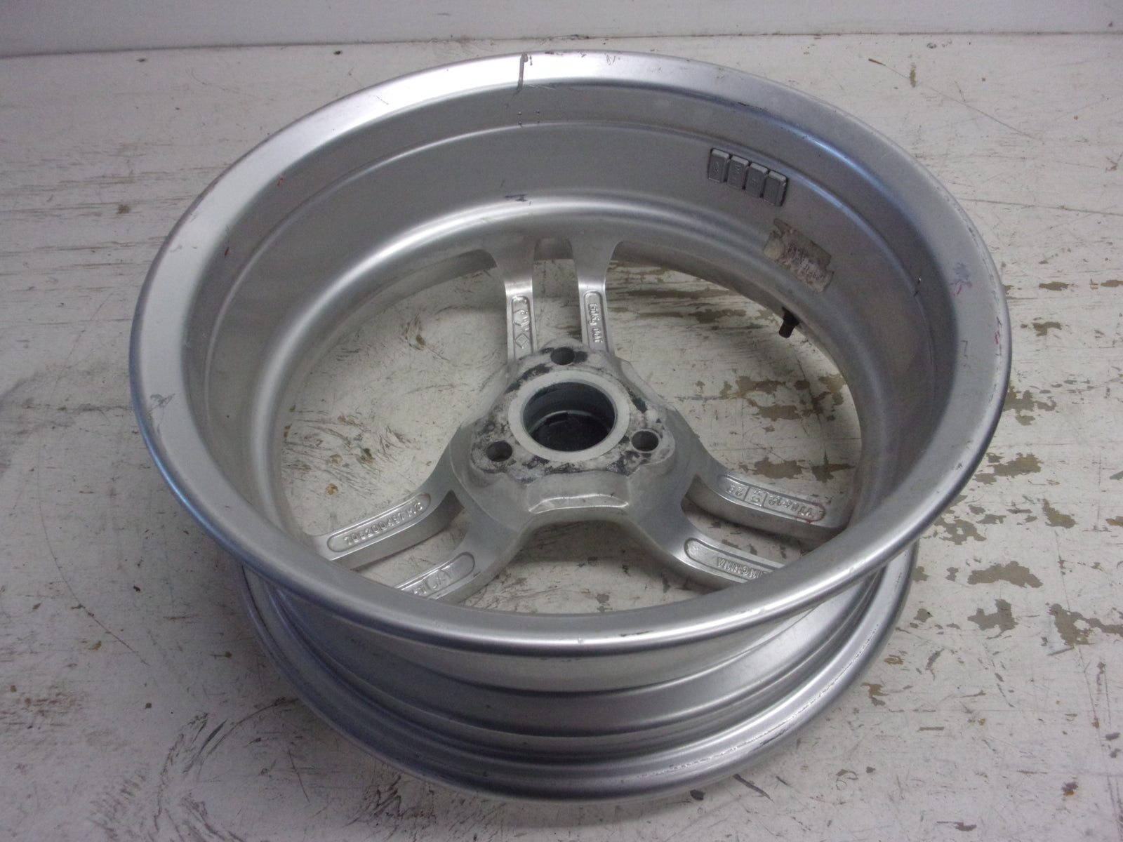 Can-Am Roadster 2010-2012 Spyder RS-S OEM Silver Front Wheel # 706201058