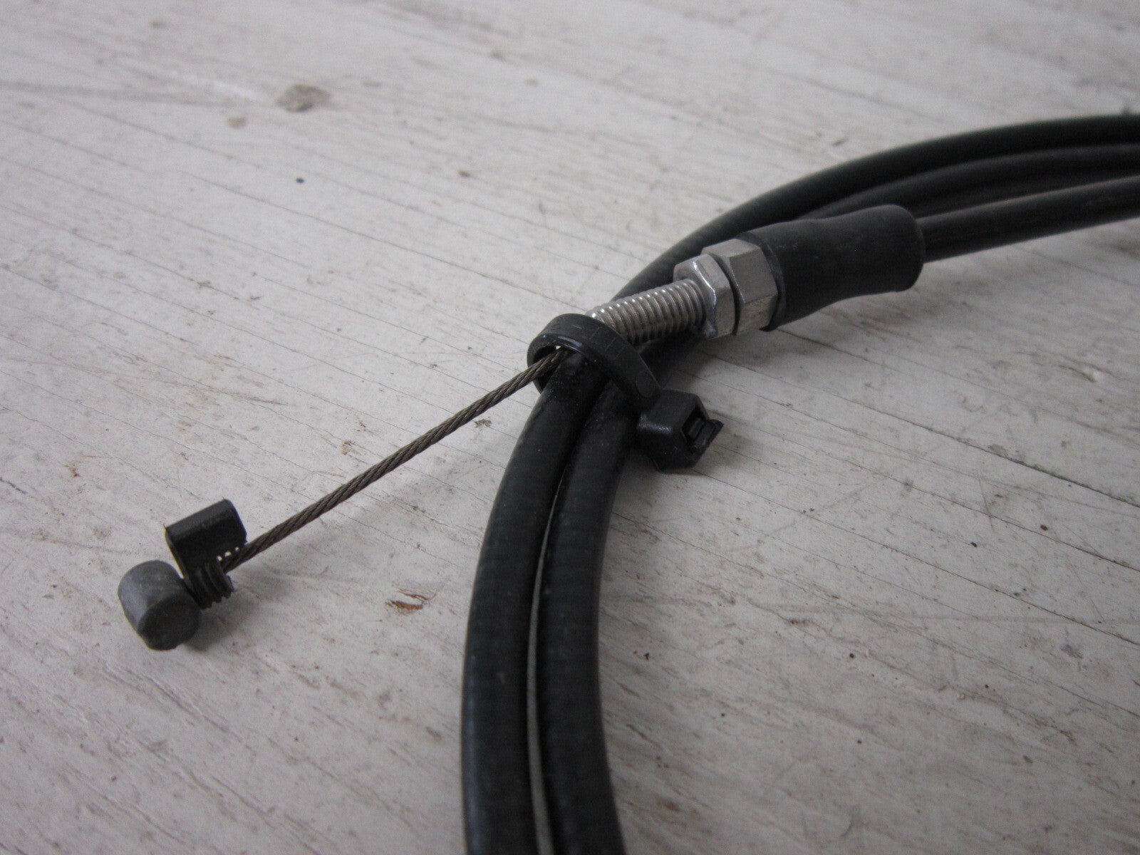 Yamaha WaveRunner 1995-1998 VX OEM Throttle Cable Part# GJ1-U7252-00-00