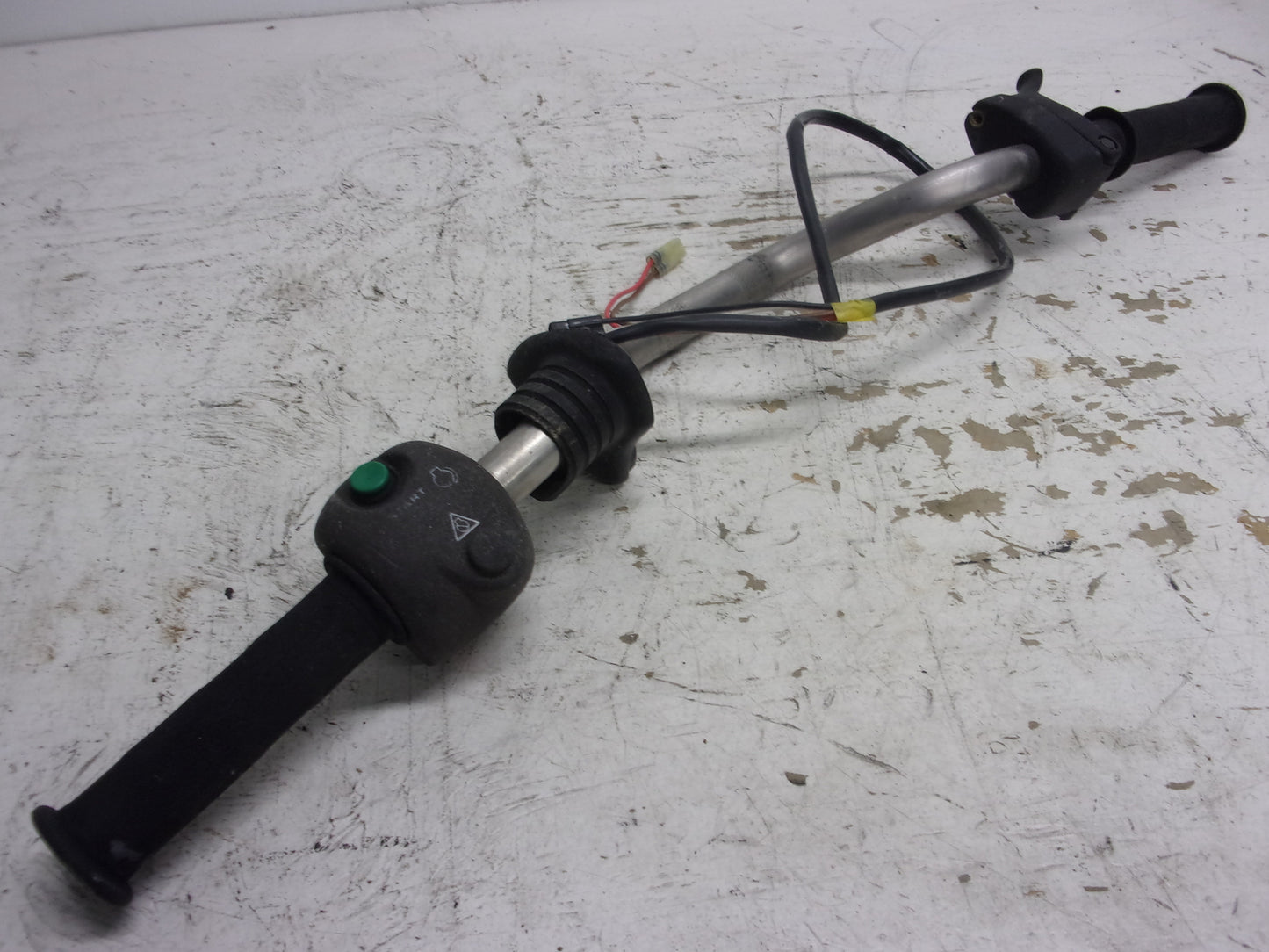 Yamaha WaveRunner 1996-1998 WVT GP WRD WR Complete Handlebar GJ1-U1552-02-00