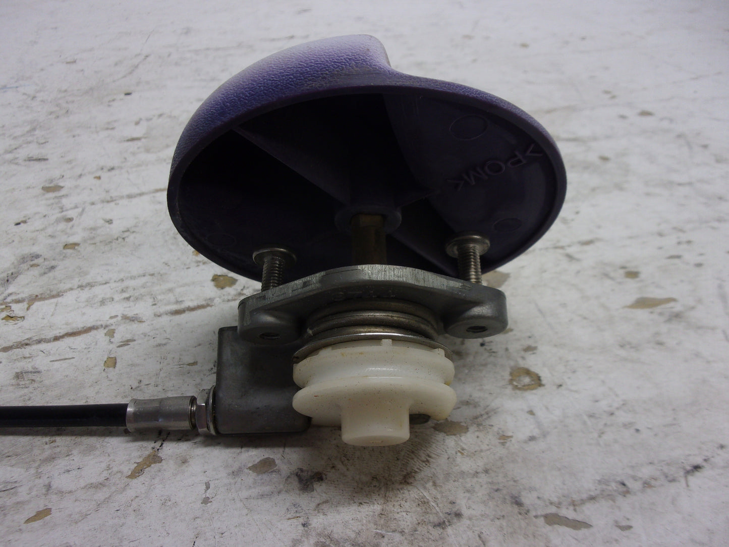 Kawasaki Jet Ski 1999 Ultra 150 OEM Fuel / Choke Knob + Cable Part 92077-3730-6S