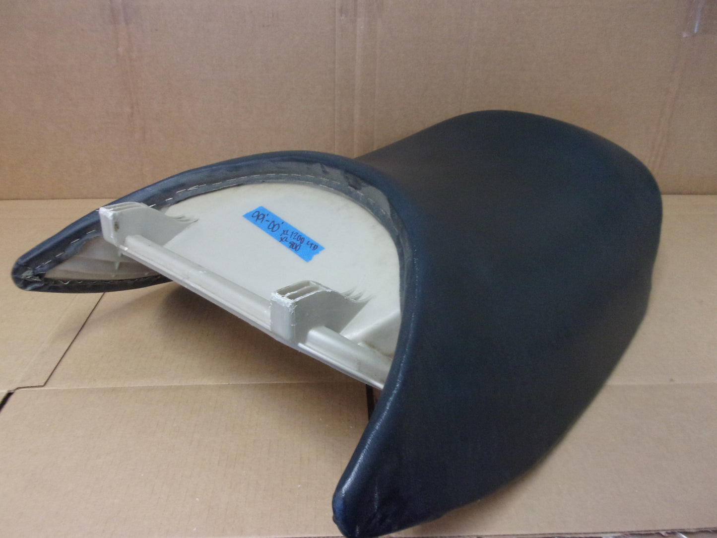 Yamaha Waverunner 1999-2000 XL 800 XL 1200 OEM Driver Seat # F0D-U371A-00-00