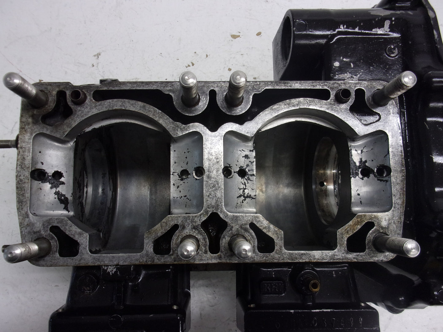 Kawasaki PWC Jet Ski 91-1995 X2 TS SC Jet Mate 650SX OEM Crankcase 14001-5289