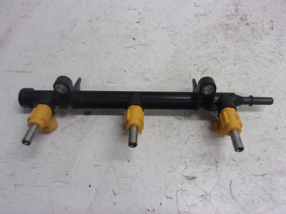 Yamaha 2016-2017 VX V1 EX Barely Used OEM Fuel Rail + Injectors 6EY-13761-00-00