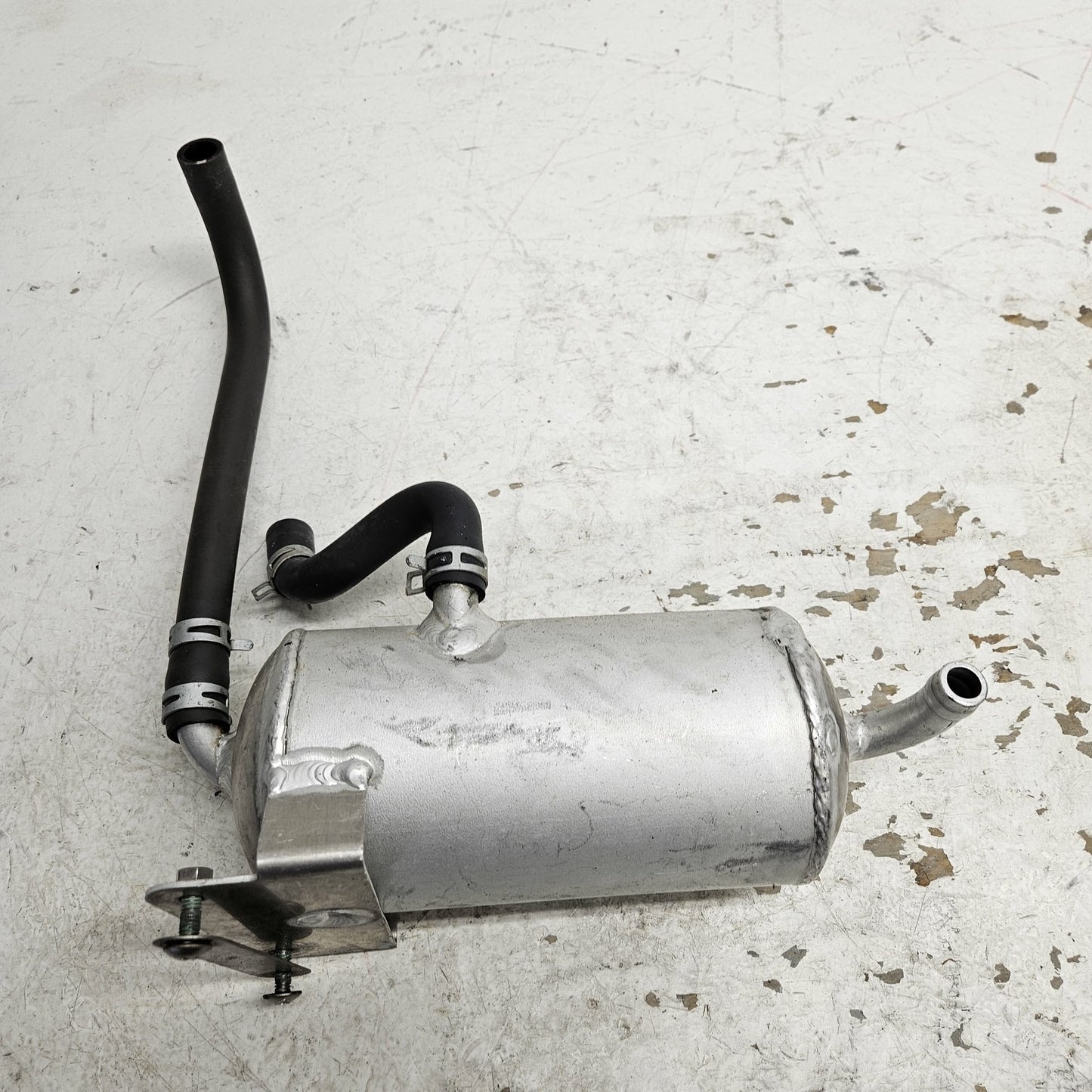 Kawasaki Jet Ski 2004-2017 STX-12F/15F Ultra OEM Oil Tank Assembly # 52001-3738