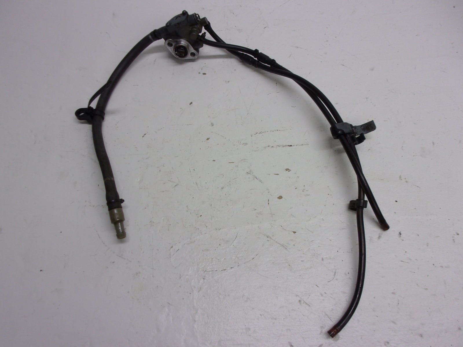 Yamaha WaveRunner 1995 VXR 650 OEM Oil Injection Pump Assembly 61L-13200-10-00