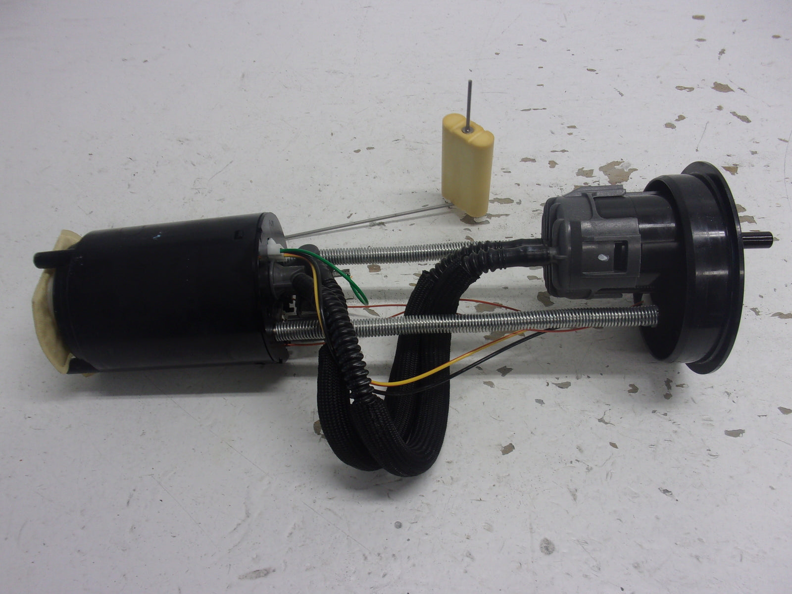 Sea Doo 2012-2018 Spark Wake GTI GTR GTX RXP RXT OEM Fuel Pump Part# 275500850