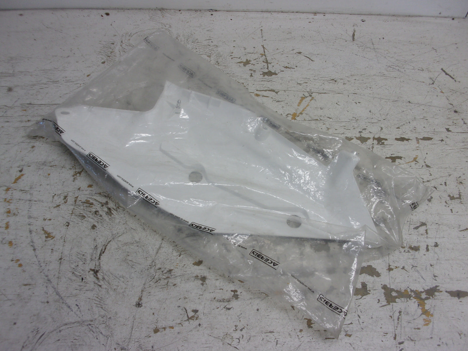 KTM Acerbis Side Panels White For KTM 125 250 350 450 SX XC 16-17 # 2421090002