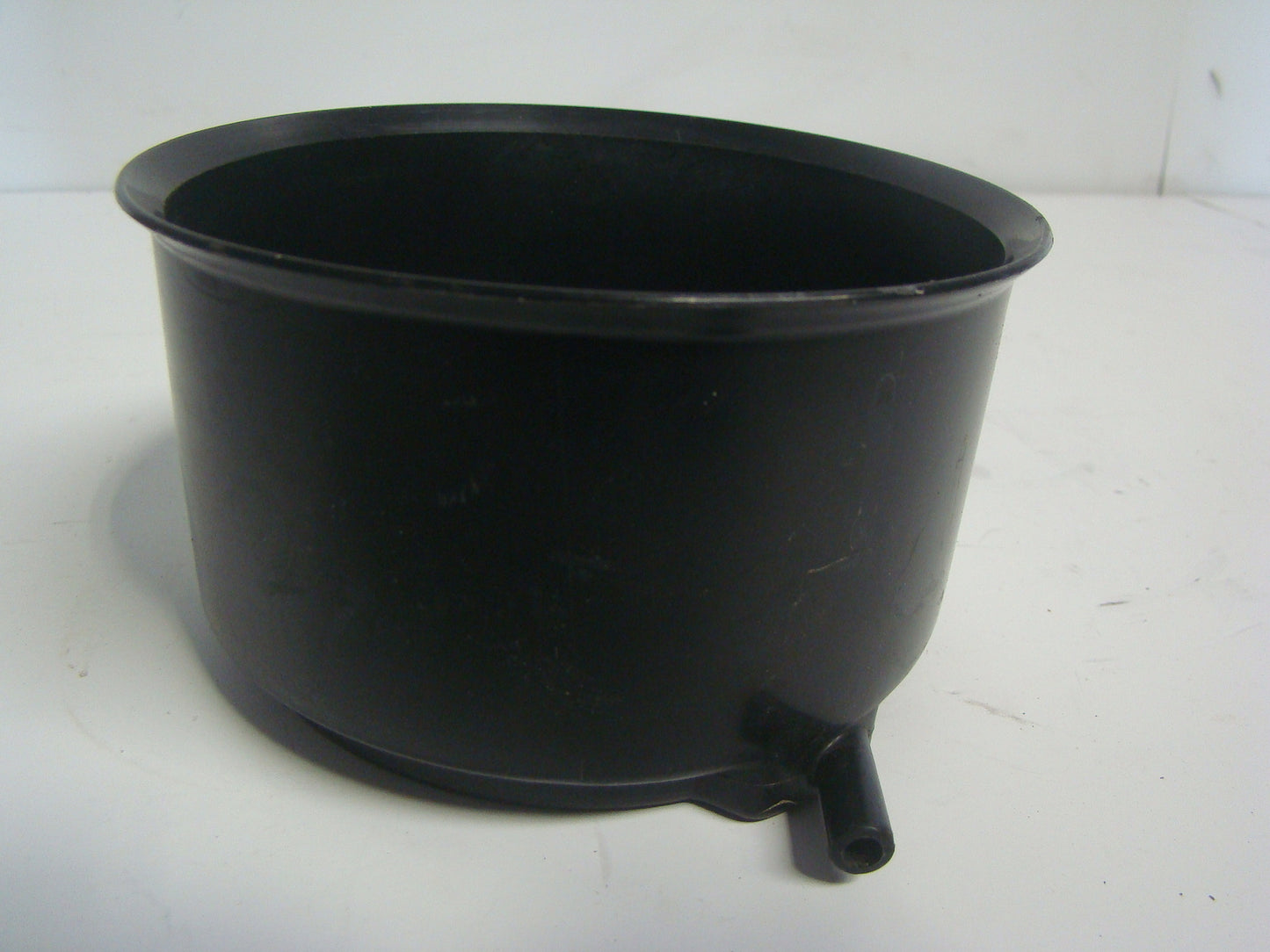 Honda 02-2009 ARX 1200 F-12 F-12X R-12 R-12X Filler Neck Partition 17635-HW1-670