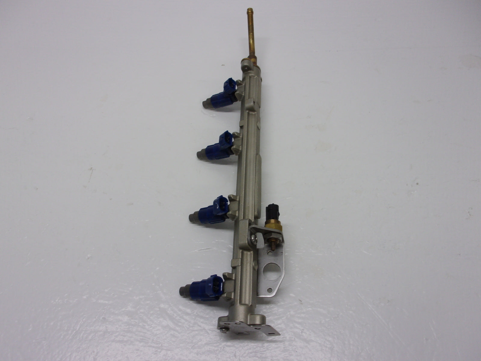Yamaha WaveRunner 2002-2003 FX FX140 OEM Fuel Rail + Injectors # 60E-13761-00-00