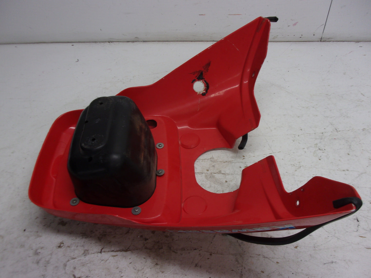 Kawasaki Jet Ski 1999-2000 Ultra 150 Red Center Storage + Lid # 14090-3812-H1