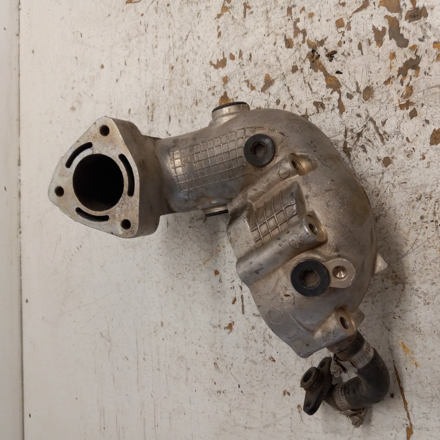 Honda Aquatraxx 2003-2007 F-12 F-12X OEM Exhaust Body Head Pipe # 18320-HW1-680