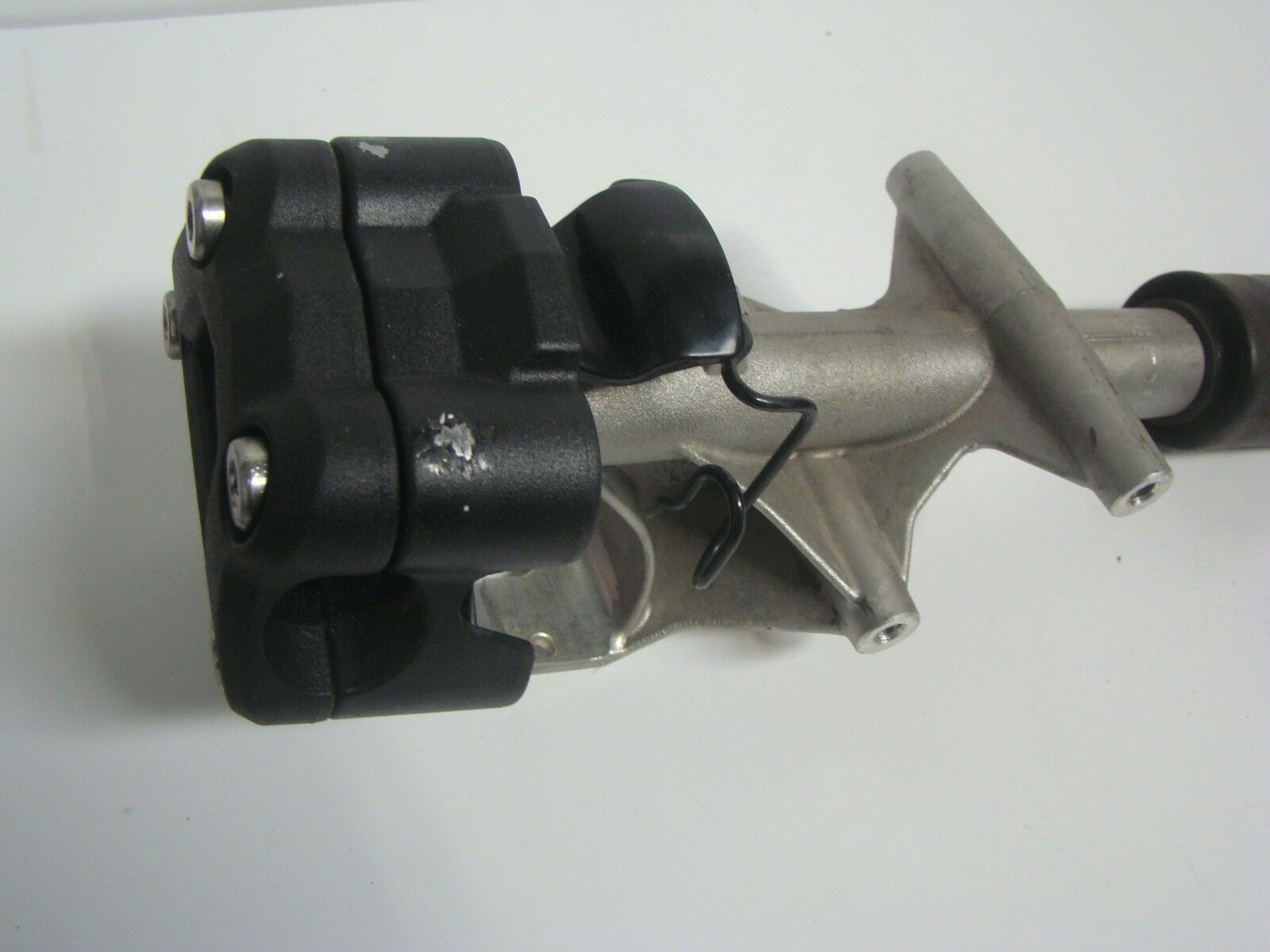 Can-Am Spyder Roadster 2015-2018 F3-S F3-T F3 LTD Steering Column # 709401340