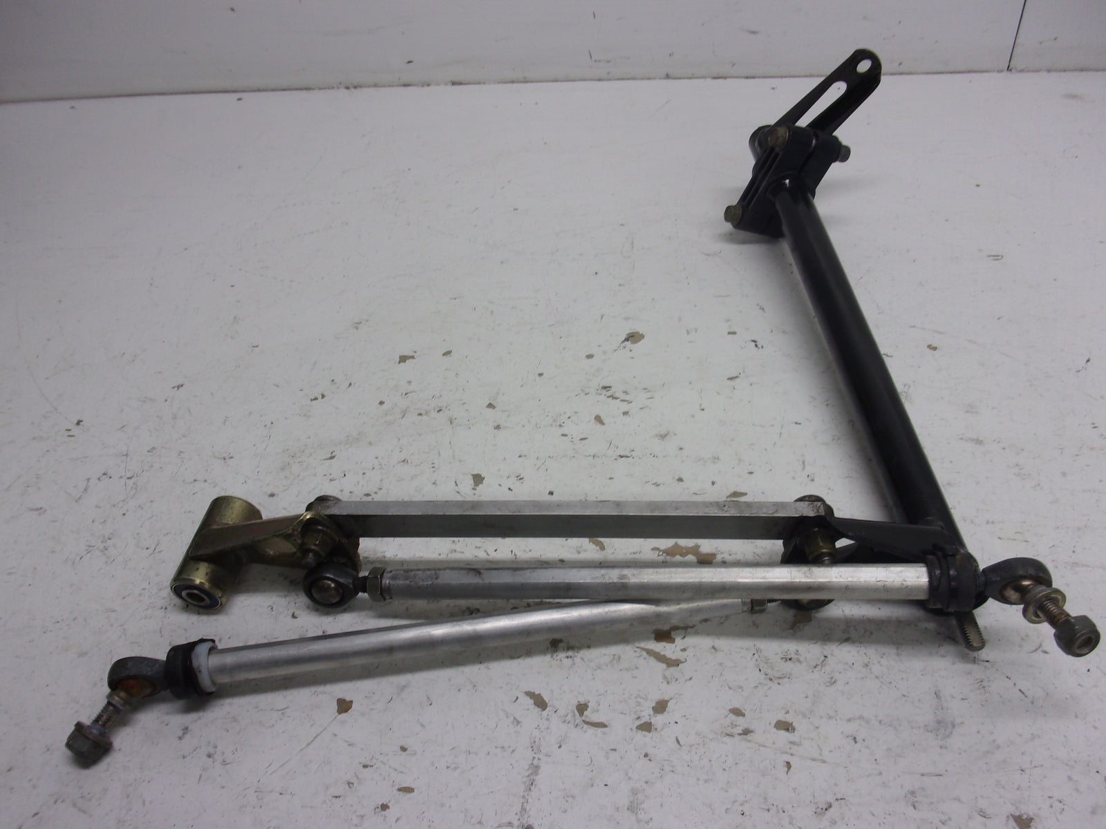Polaris Snowmobile 2011-2016 RMK Pro Assault OEM Pitman Arm + Tie Rods 1823676
