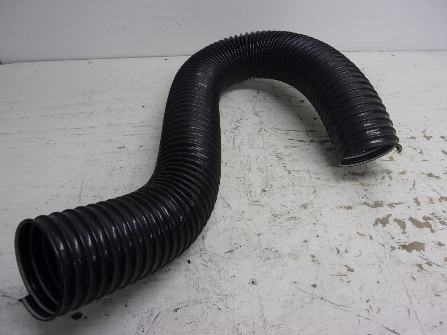 Yamaha WaveRunner 1995-1998 WaveVenture OEM Air Vent Hose Cover