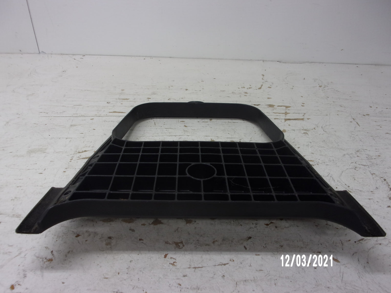 Yamaha WaveRunner PWC 2013-2019 VX FX VXR VXS OEM Deck Beam Part F2S-U890L-04-00