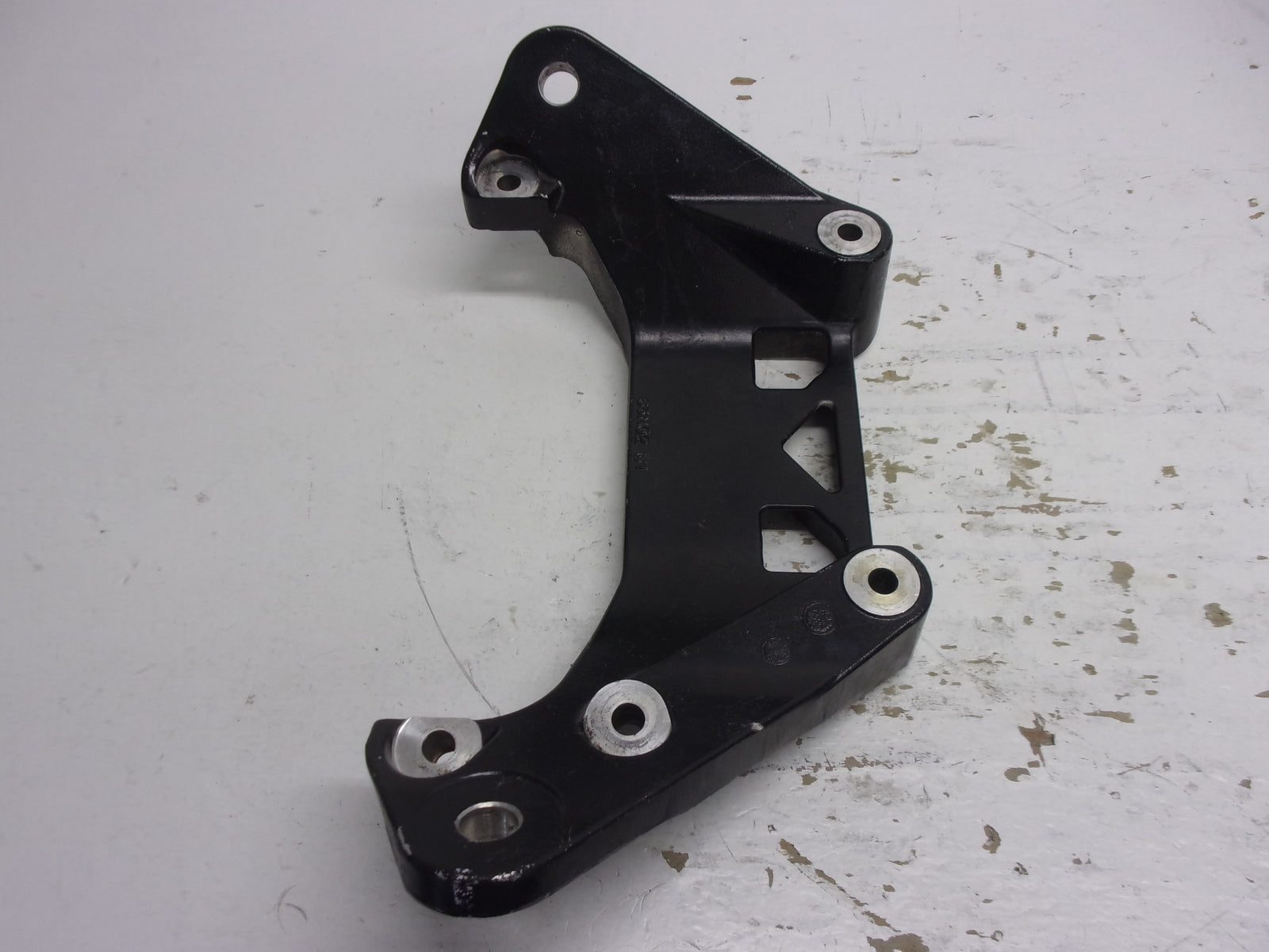 Yamaha Waverunner 1997-1999 WVT GP XL 1100/1200 Front Bracket # 63M-21415-02-94