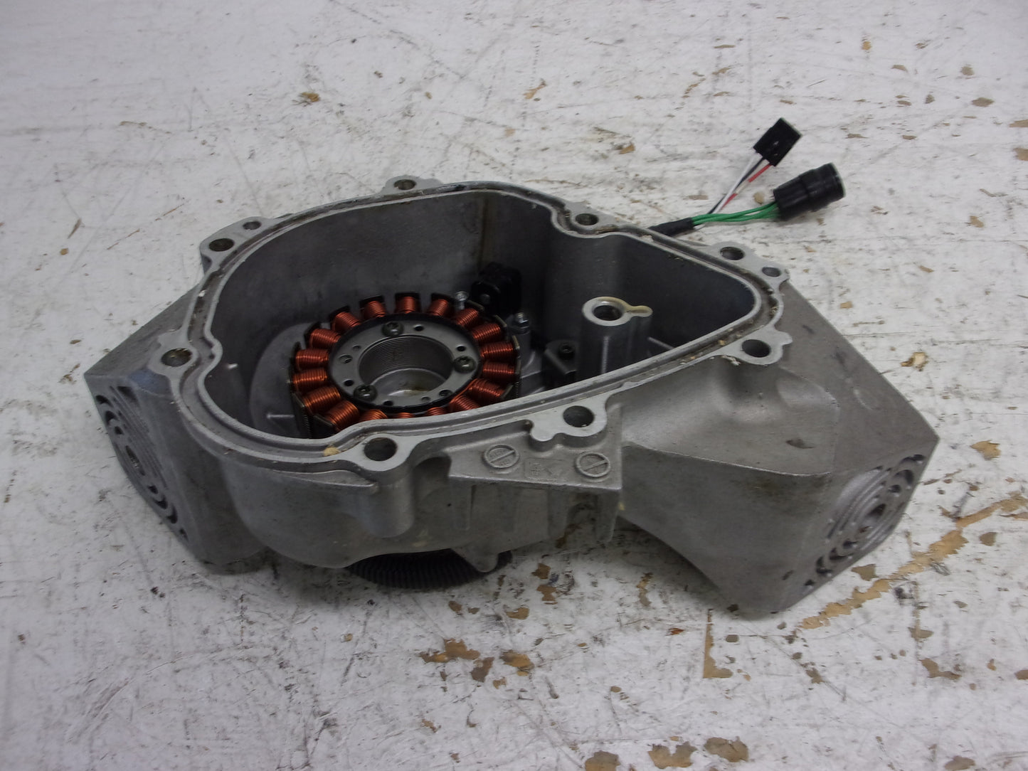 Yamaha Waverunner 2004-2008 FXHO FX1100 Flywheel Cover + Stator 6B6-81337-00-94