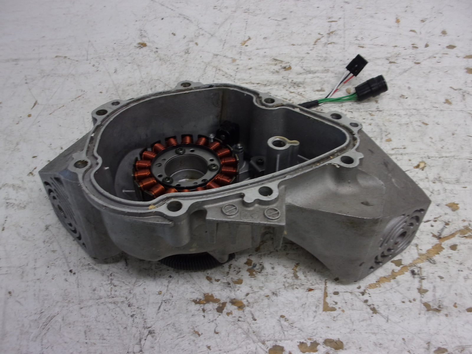 Yamaha Waverunner 2004-2008 FXHO FX1100 Flywheel Cover + Stator 6B6-81337-00-94