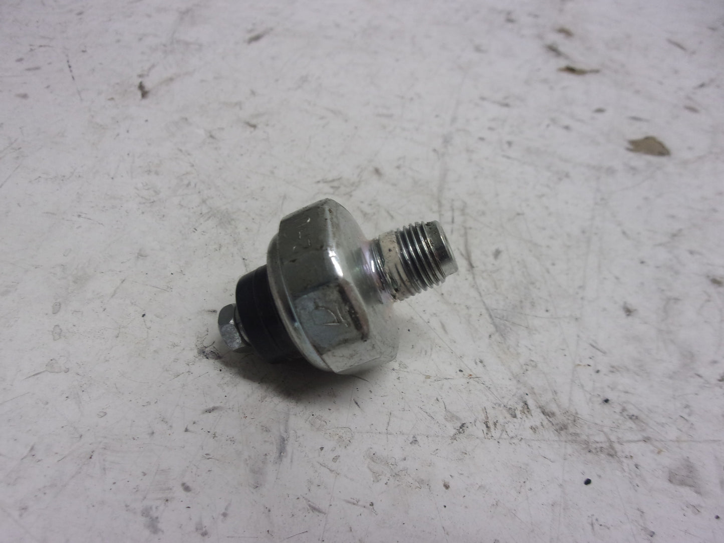 Yamaha Waverunner 2002-2021 VX V1 FX HO OEM Oil Pressure Sensor 68V-82504-00-00