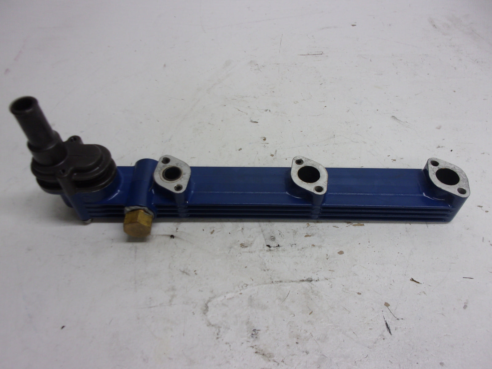 Polaris PWC Watercraft 1995-1997 SLT SLX SL OEM Water Outlet Manifold # 3240258
