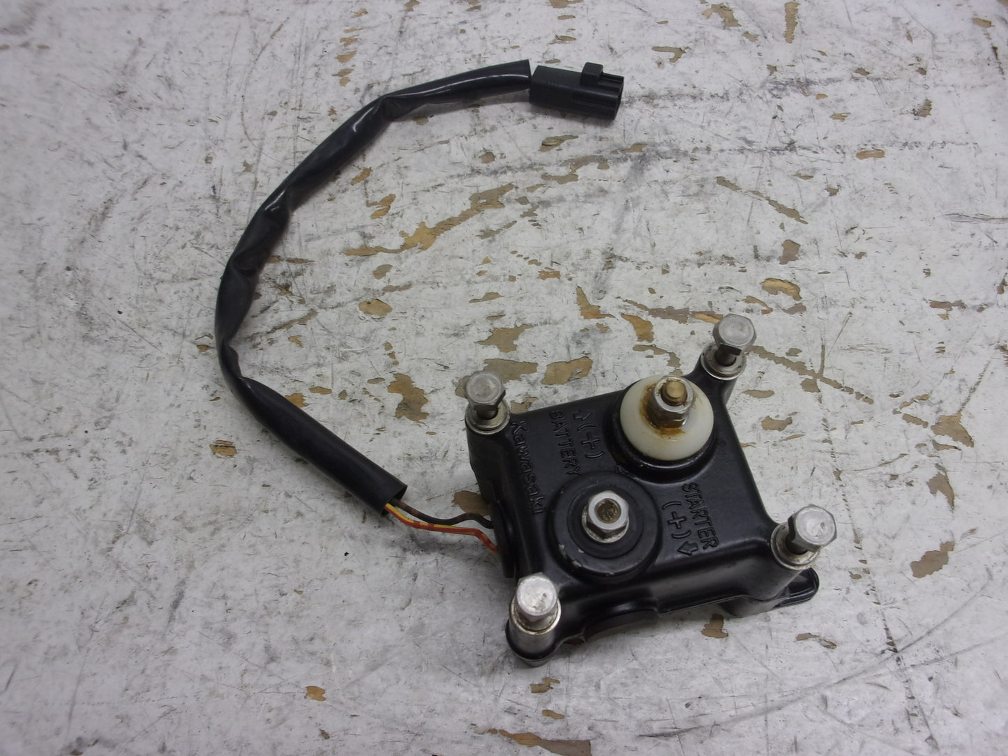 Kawasaki Jet Ski 2003-2007 STX-12F/15F OEM Switch + Electrical Case # 27010-3777