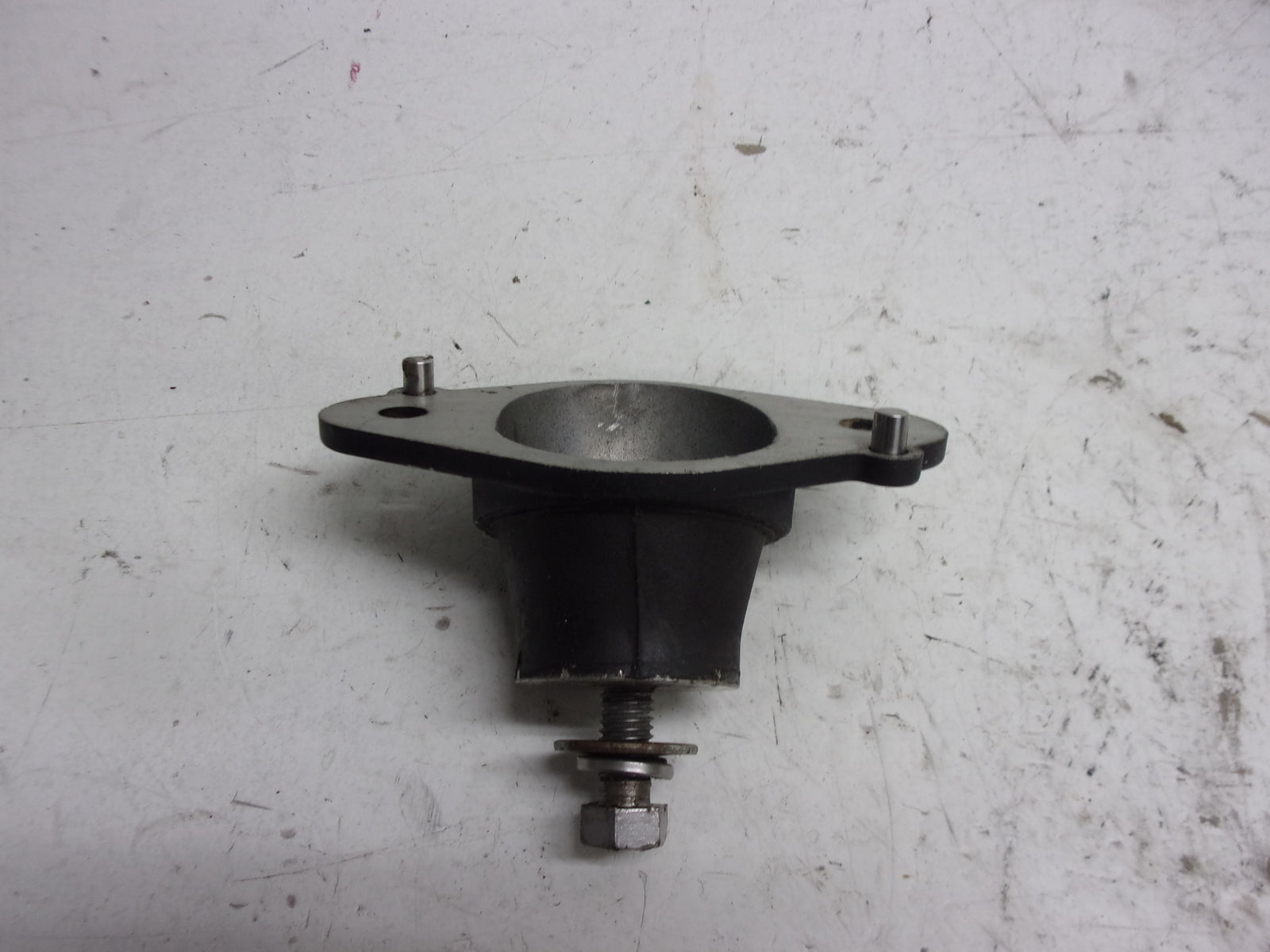 Kawasaki Jet Ski 1988-1990 TS 650SX X2 OEM Engine Damper Set Part# 92075-3724