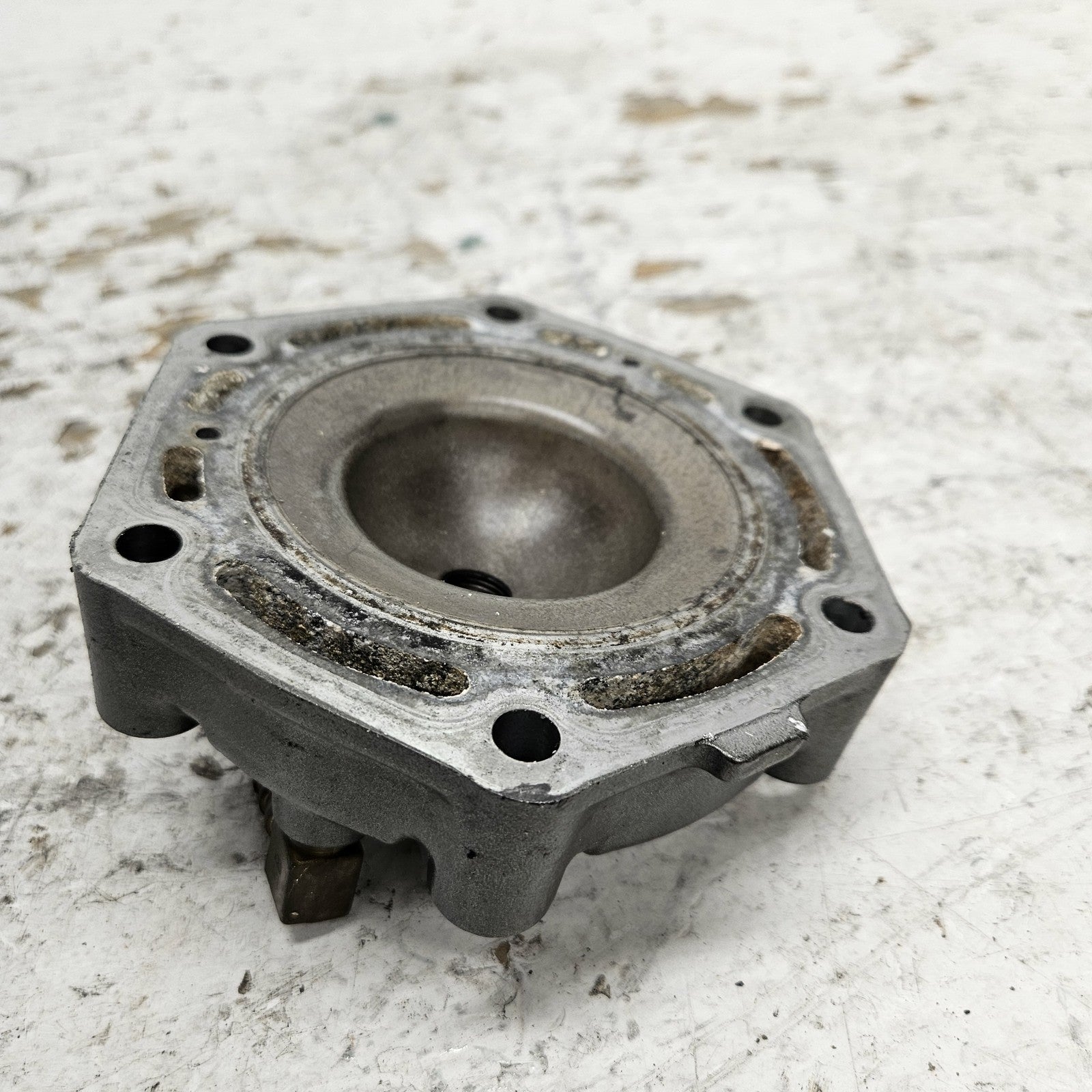 Kawasaki PWC Jet Ski 1999-2005 STX-R Ultra 150 OEM Cylinder Head # 11001-3741