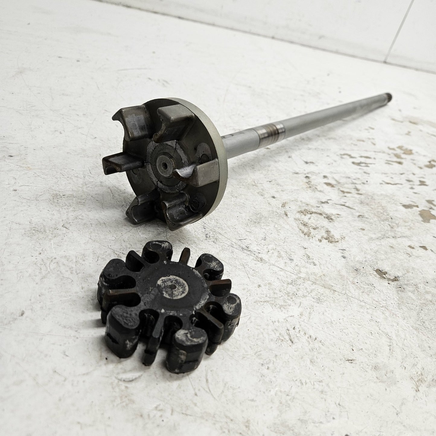 Kawasaki 1992-1993 750 SS OEM Drive Shaft + Coupler & Damper Part# 39159-3715