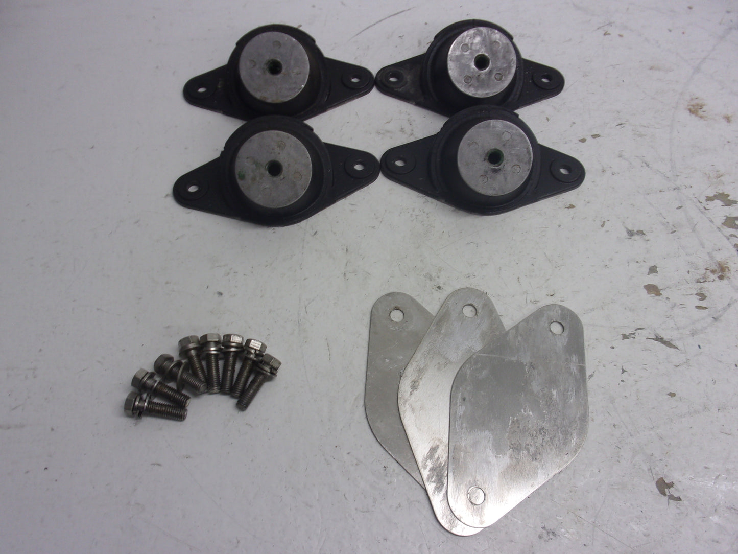 Kawasaki Jet Ski 2006-2021 Ultra STX OEM Motor Mount / Damper Set # 92161-3789