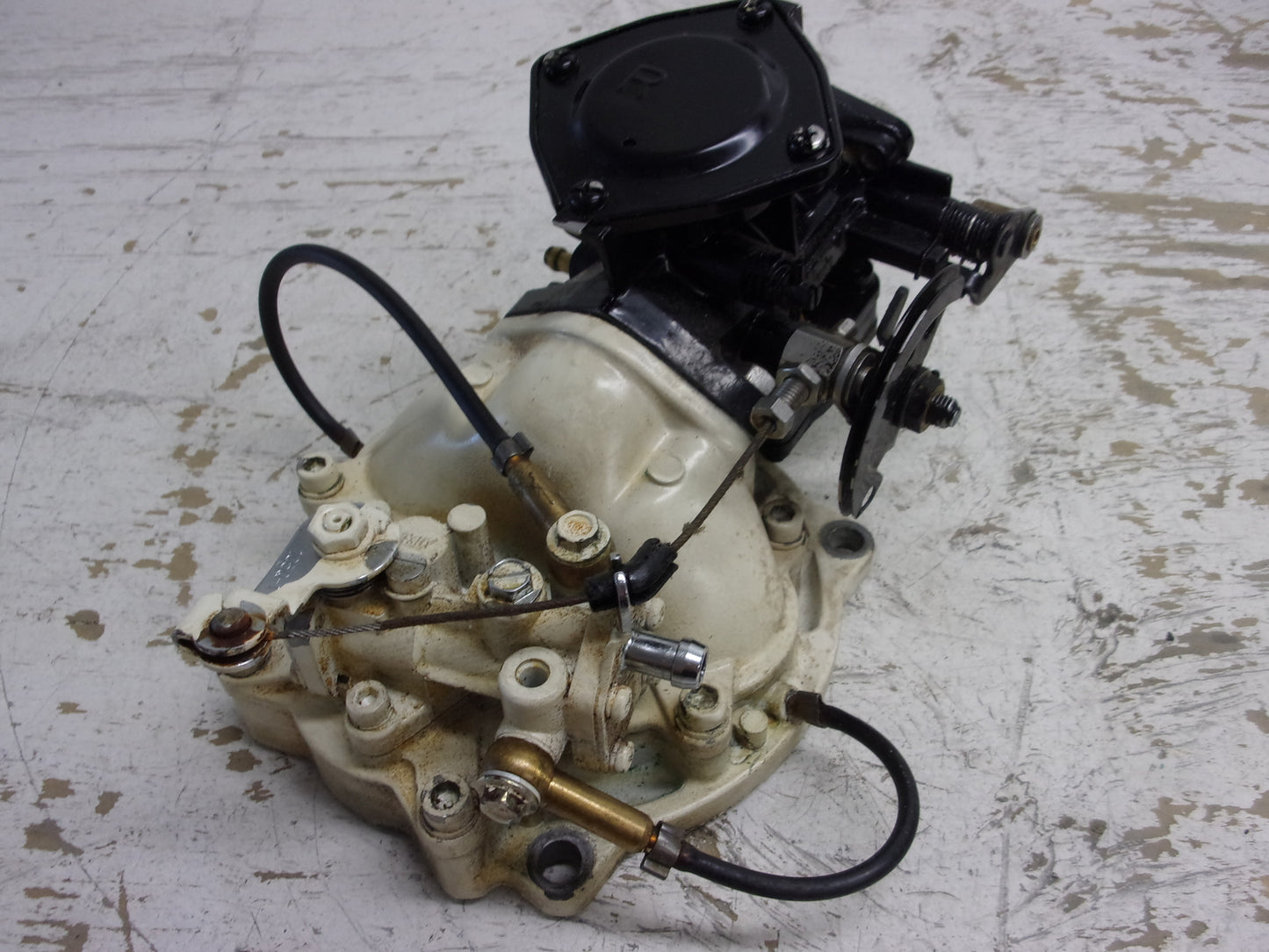 Sea Doo Bombardier 1992-1996 SP GTS 580 Carburetor + Oil Pump Flange # 270500152