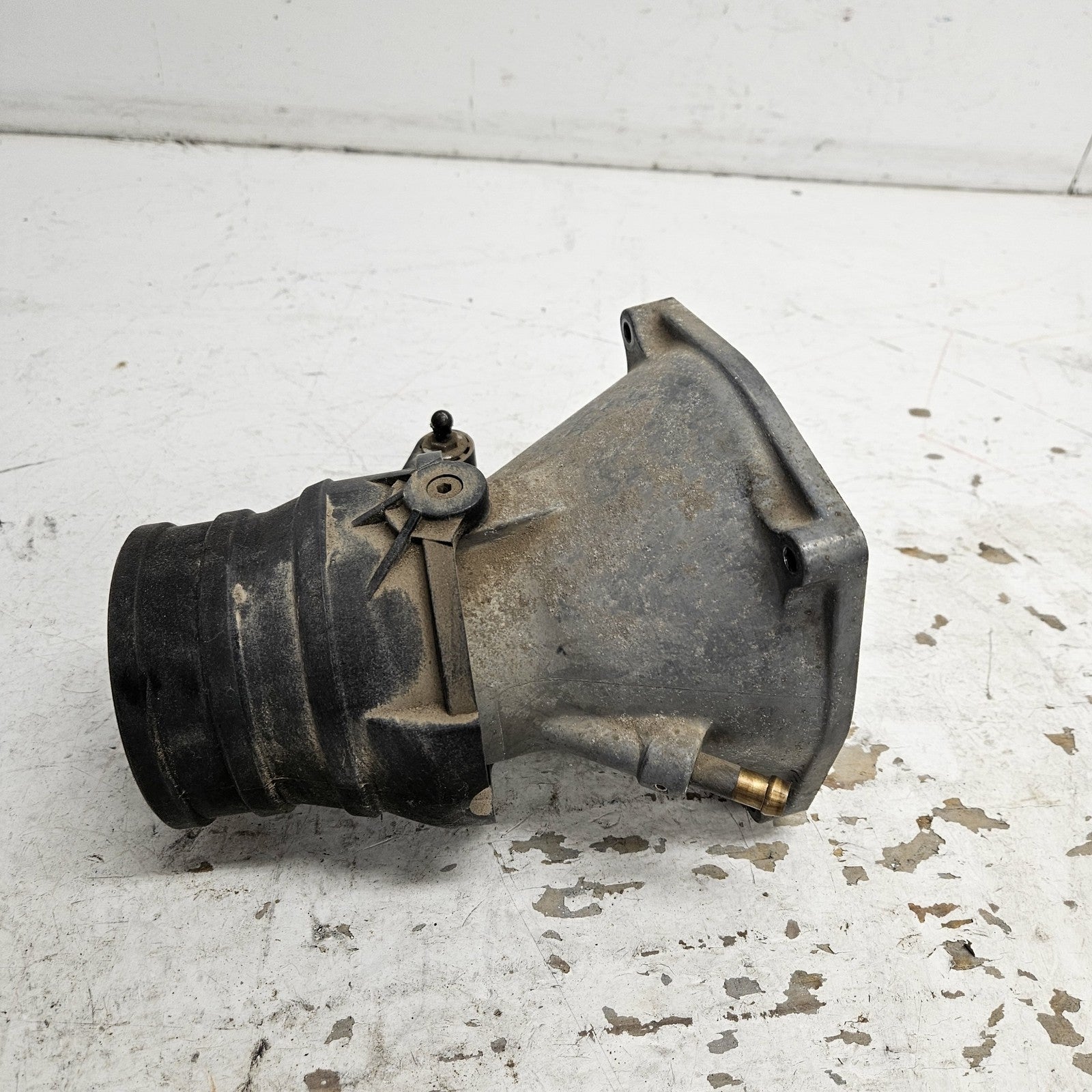 Kawasaki Jet Ski 1992-1993 750SS Pump Nozzle + Steering Nozzle Part# 59136-3718