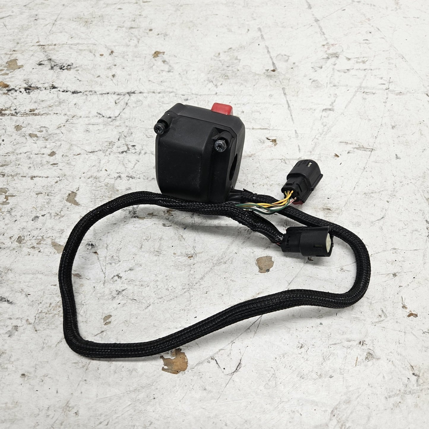 Can-Am Roadster 2019-2020 Ryker OEM Right Handlebar Switch + Grip Part 710005275