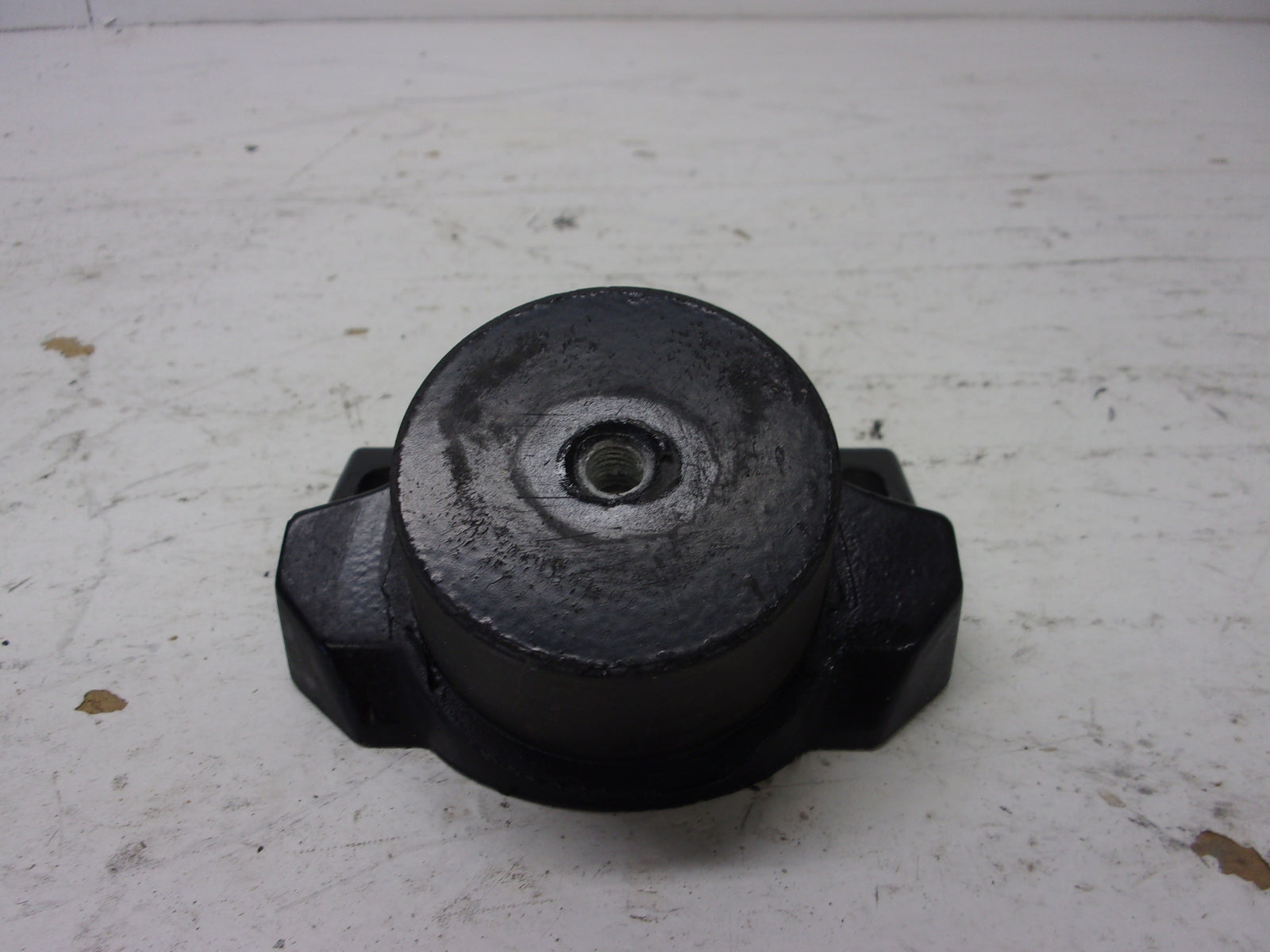 Sea Doo Bombardier 1998 GTX RFI OEM Engine Mount Set Part# 270000346