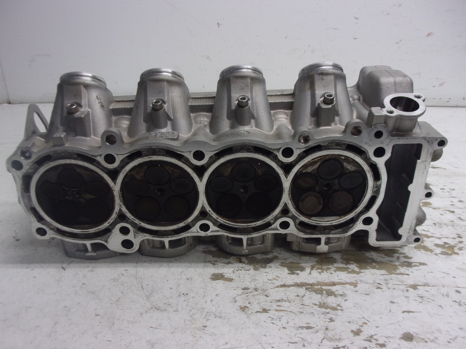 Yamaha Waverunner 2006-2008 FX OEM Complete Cylinder Head 60E-W009A-21-8P