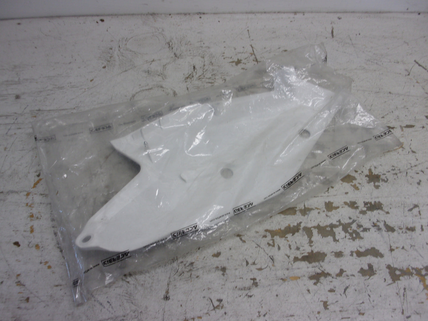 KTM Acerbis Side Panels White For KTM 125 250 350 450 SX XC 16-17 # 2421090002