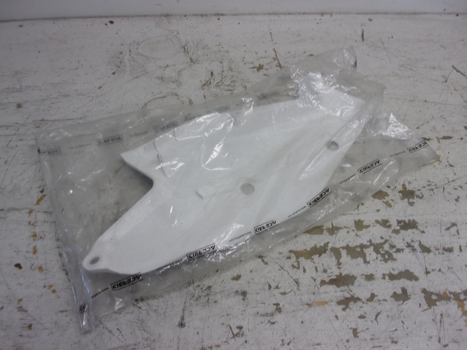 KTM Acerbis Side Panels White For KTM 125 250 350 450 SX XC 16-17 # 2421090002