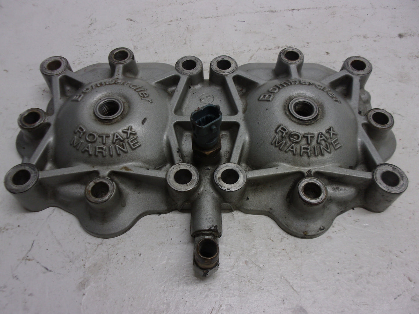 Sea Doo Bombardier 1998-2000 GTX LRV XP GSX OEM Cylinder Head Part# 290923584