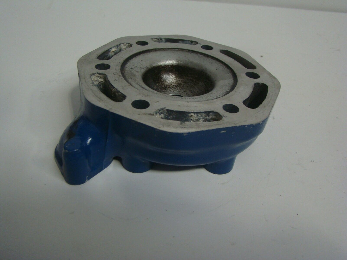 Polaris Watercraft 1994-1995 SL SLT 750 Cylinder Head Assembly Part# 3240212