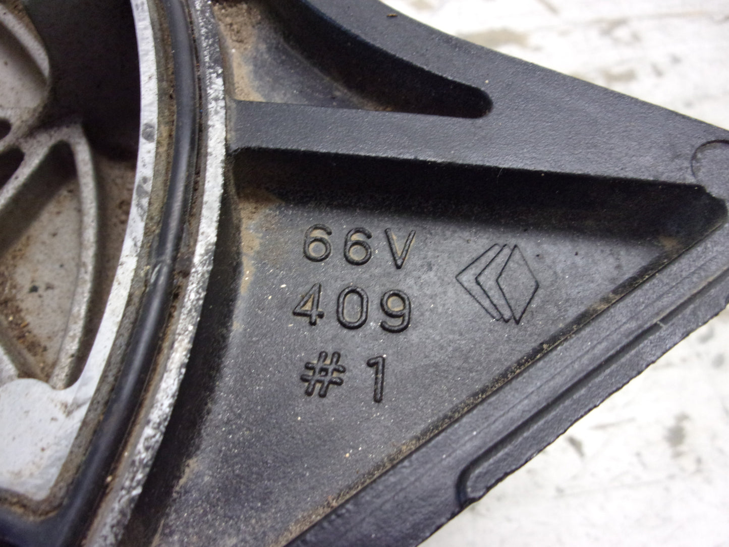 Yamaha Waverunner 1999-2000 GP XL 1200 Flywheel Cover + Stator # 66V-81337-00-8P