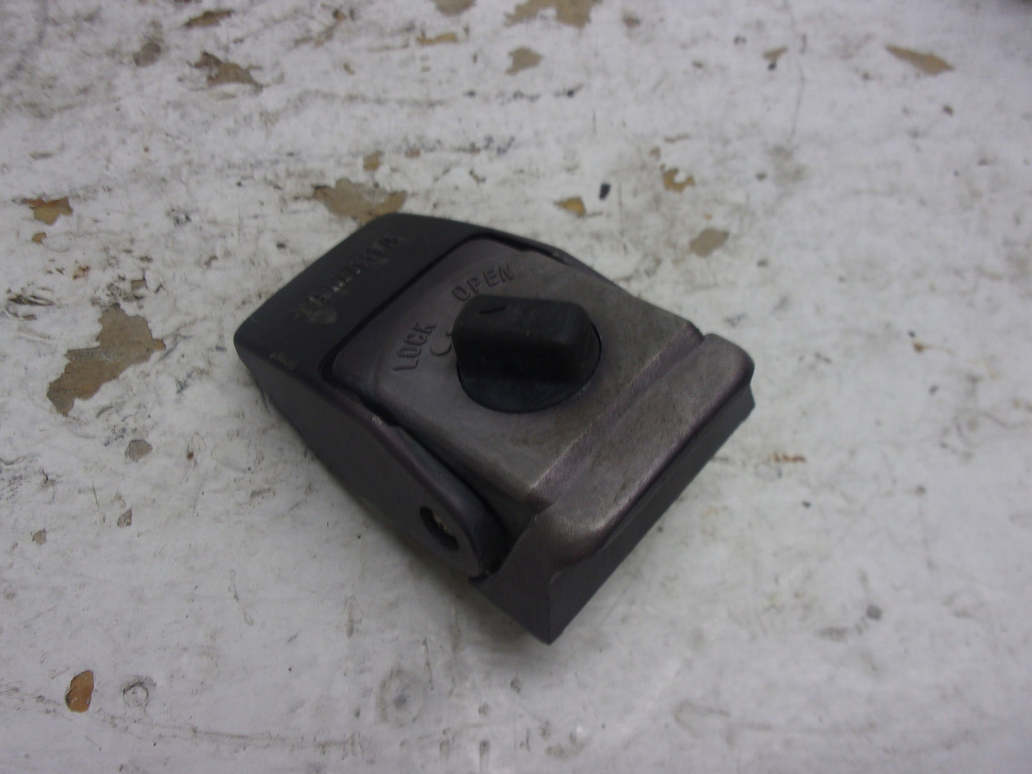 Yamaha Waverunner 1994-1995 FX1 Waveraider 700 Hatch Latch Set # FX1-62840-01-00