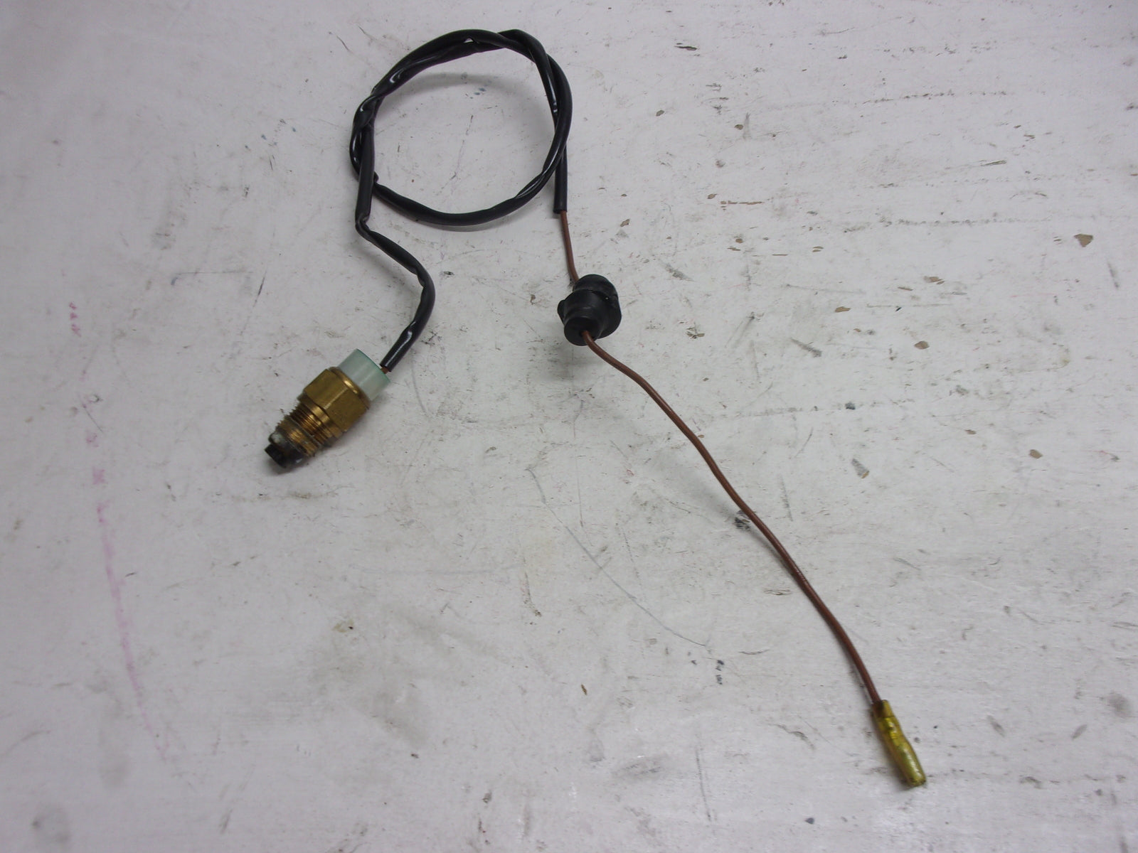 Polaris PWC Watercraft 1995-2000 SLT SLX SL OEM Thermo Switch Part# 3240223