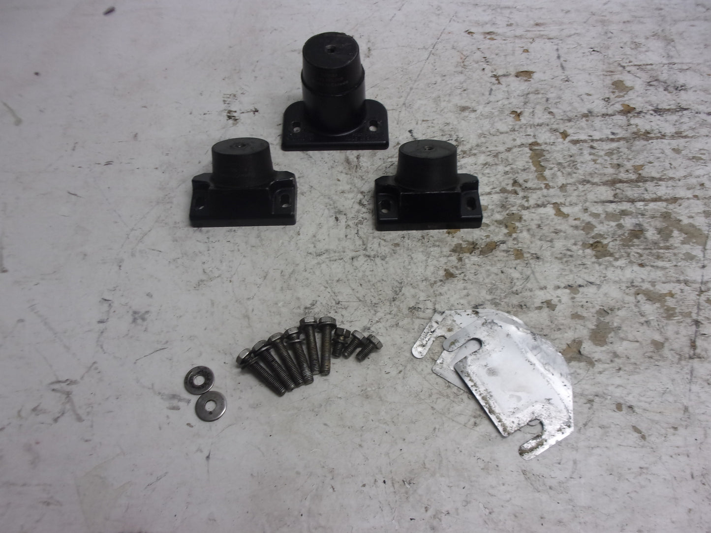 Sea Doo Bombardier 1998 GSX SPX OEM Complete Engine Mount Set Part# 270000353