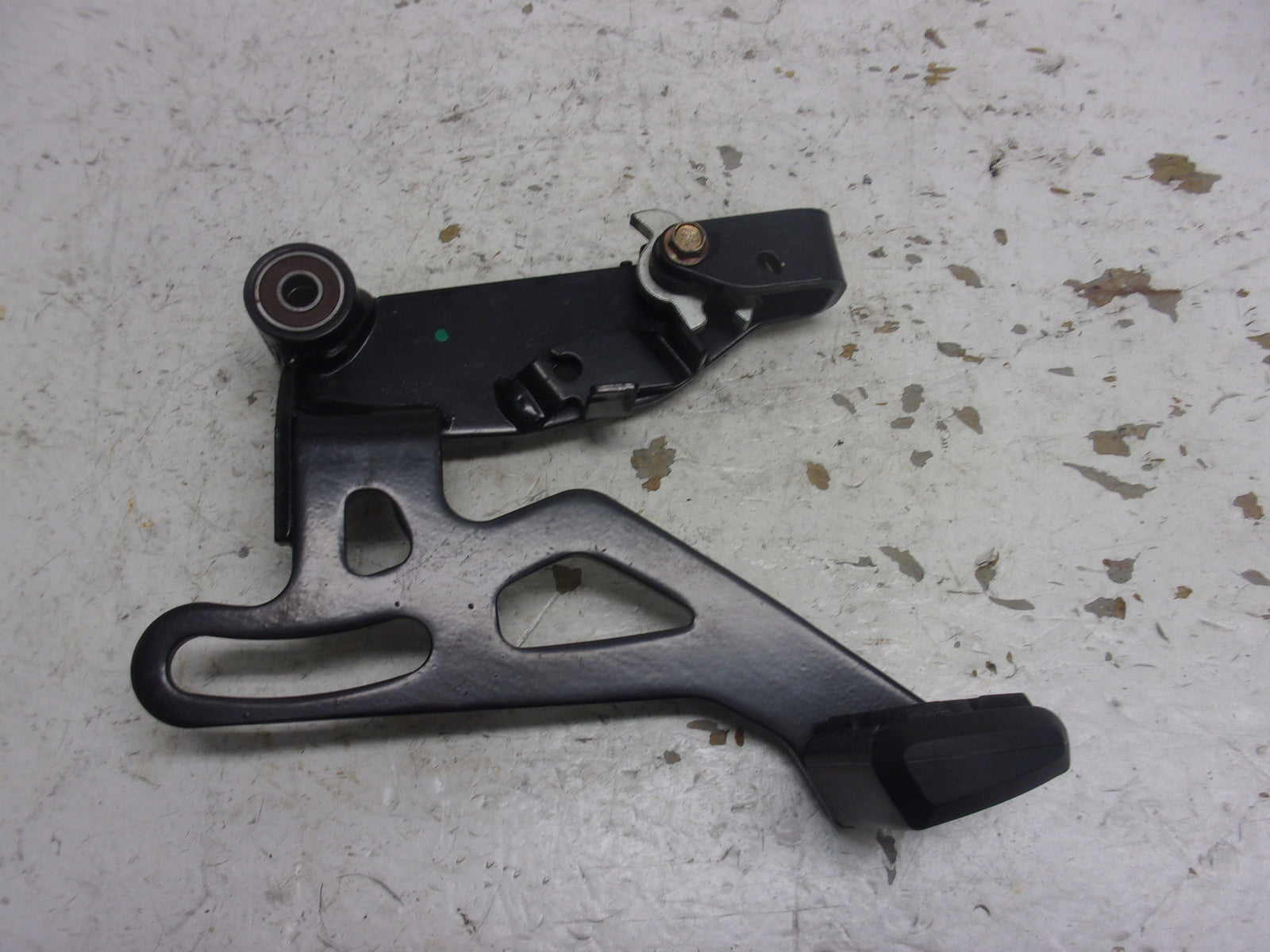 Can-Am Roadster 2008-20 Spyder GS OEM Brake Pedal Plate Assembly Part# 705600634