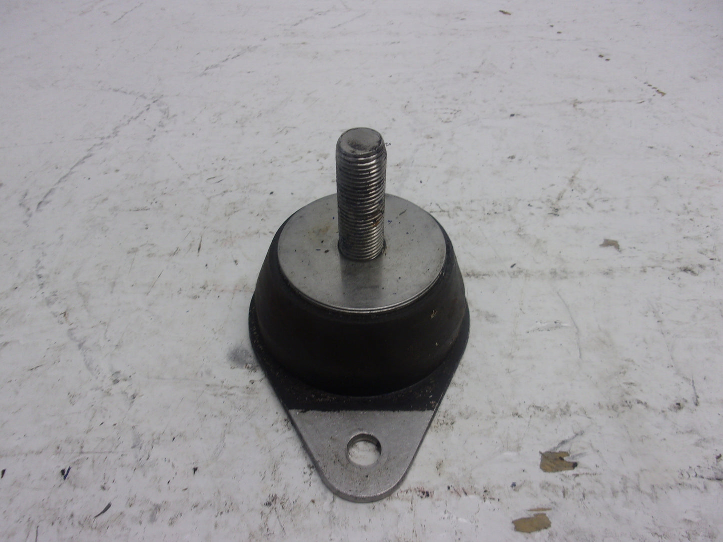 Polaris PWC Watercraft 1995 SLT 750 OEM Engine Mount Set Part# 3110049