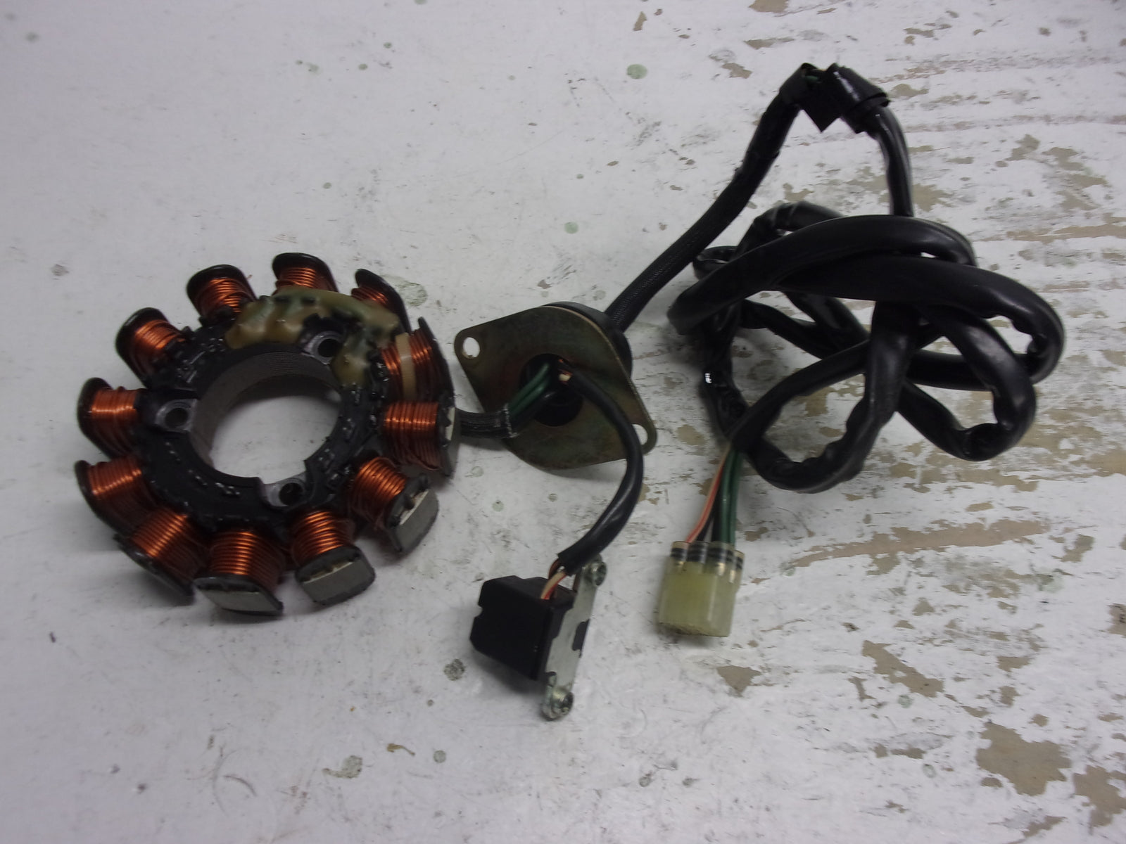 Yamaha Watercraft 1999-2005 GP XL XLT XA 1200 OEM Stator Part# 66V-85510-00-00