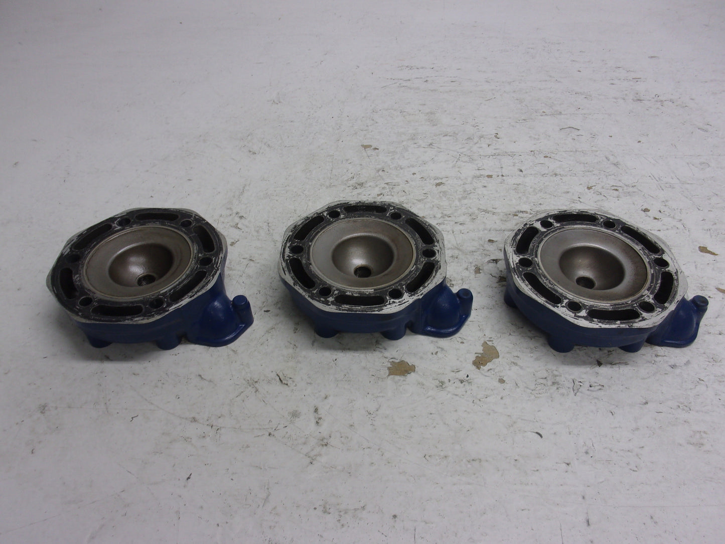 Polaris PWC Watercraft 1995-1997 SLT SLX SL OEM Cylinder Head Set Part# 3240250