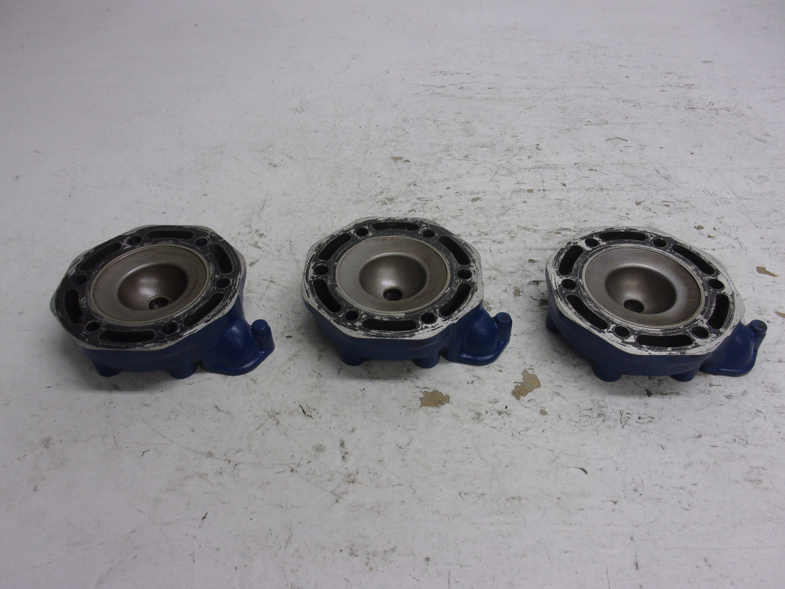 Polaris PWC Watercraft 1995-1997 SLT SLX SL OEM Cylinder Head Set Part# 3240250